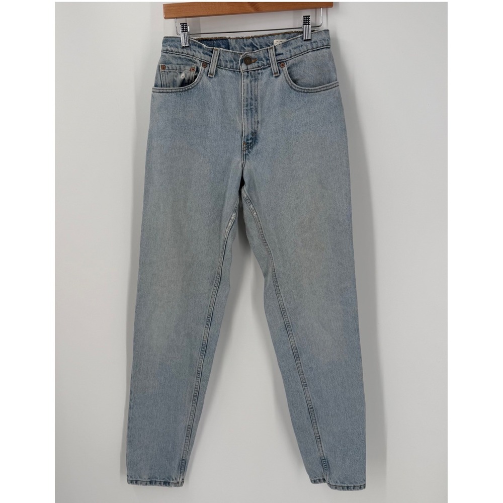Vintage Levis 550 Relaxed Fit Tapered Leg Light Wash High Rise Jeans Womens 90's